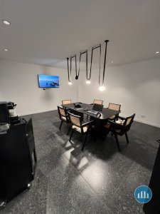 Departamento de 2 ambientes al frente con cochera y baulera - Chauvin