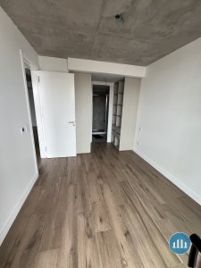 Departamento de 2 ambientes al frente con cochera y baulera - Chauvin