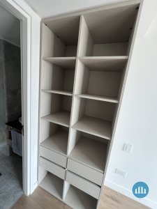 Departamento de 2 ambientes al frente con cochera y baulera - Chauvin