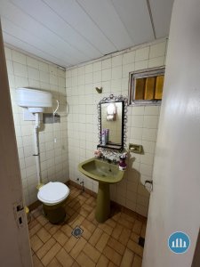 Casa con parque en Chauvin. Doble frente e ingreso. 456m²