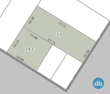 Casa con parque en Chauvin. Doble frente e ingreso. 456m²
