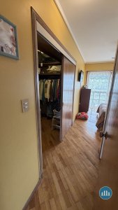 Departamento de 4 ambientes con cochera y baulera