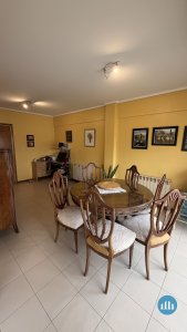 Departamento de 4 ambientes con cochera y baulera