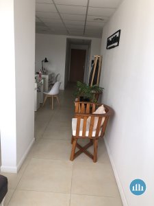 Oficina de 49 m² al frente - España al 2100